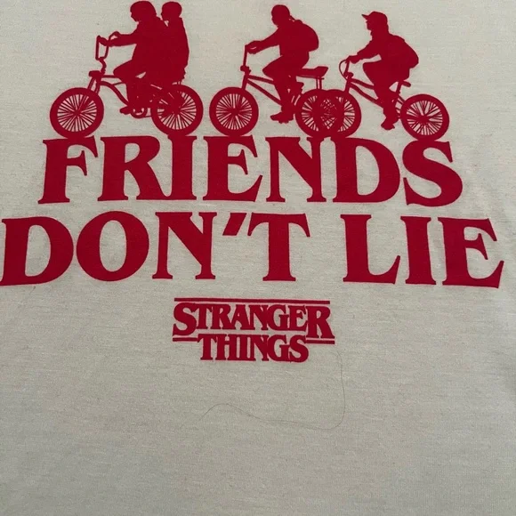 Stranger Things T-Shirt - Picture 2 of 3